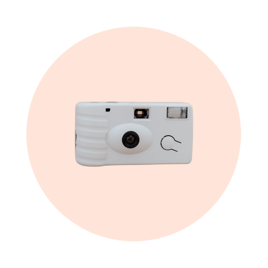 DISPOSABLE CAMERA - WHITE